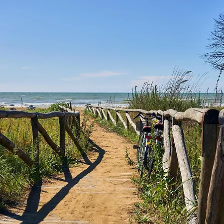 Comfortable Flat Near The Sea For Six Guests *