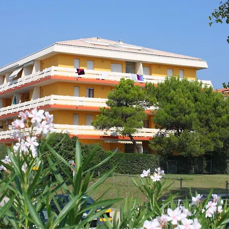 Comfortable Flat Near The Sea For Six Guests * 比比翁